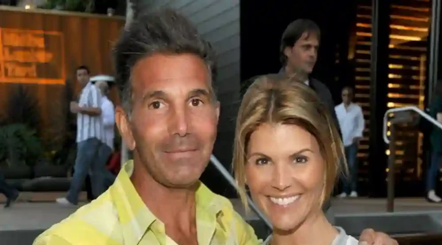 Lori Loughlin Net Worth