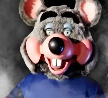 Chuck E Cheese Animatronics