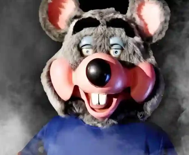 Chuck E Cheese Animatronics