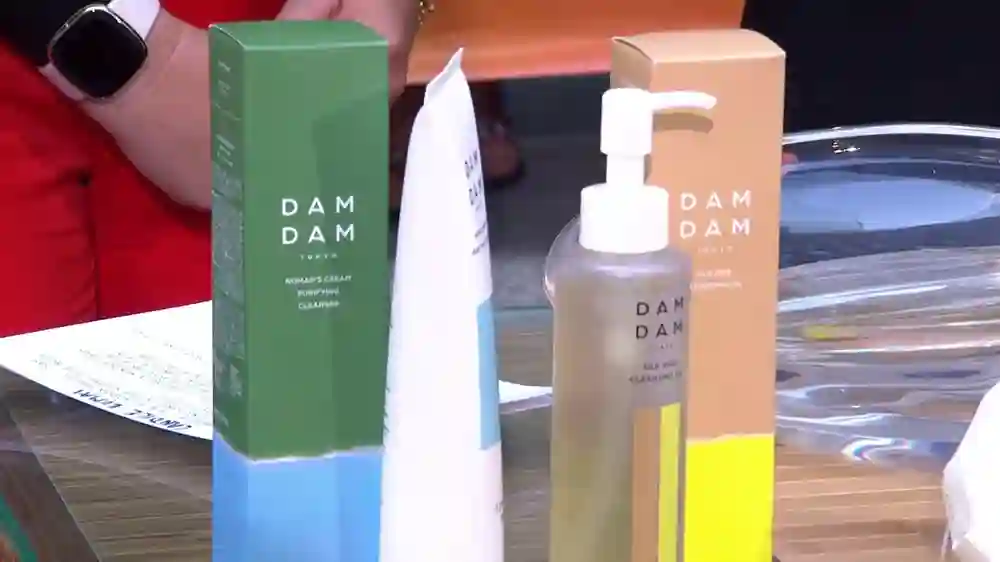 Daisuke Mouthwashing