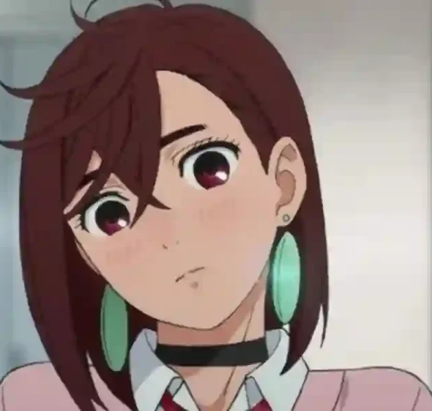 Momo Ayase