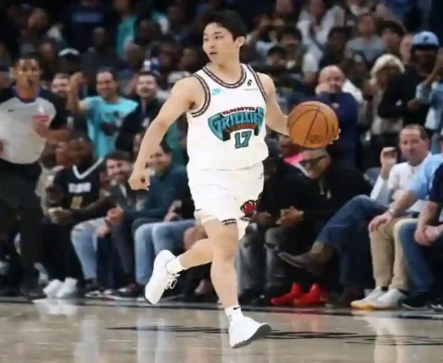 Yuki Kawamura Stats