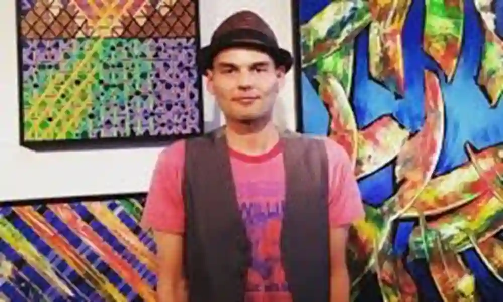Simon Luckinbill